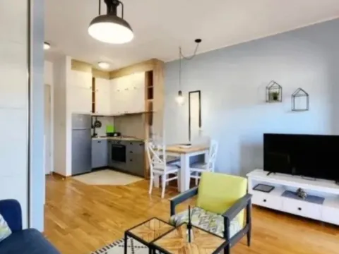 Izdavanje, garsonjera, 32m², City Kvart, Podgorica - image 8