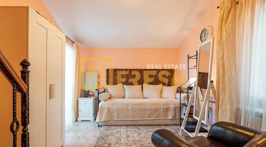Sale, house, 240m², Kotor, Crna Gora