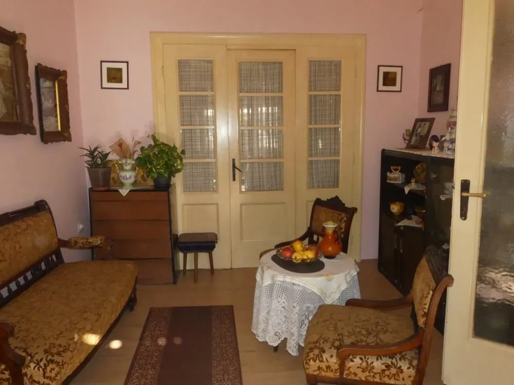 Prodaja, kuća, 300m², Centar, Jagodina