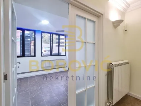 Rent, four bedroom apartment, 65m², Lekino Brdo, Voždovac Sve Podlokacije - image 10
