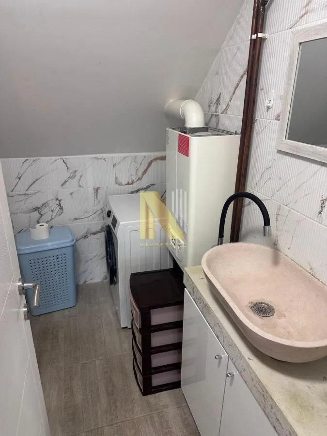 Izdavanje, trosoban stan, 65m², Veternik, Novi Sad Sve Podlokacije