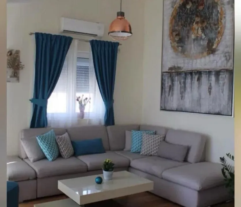 Sale, two bedroom apartment, 85m², Kavač, Kotor