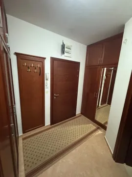 Prodaja, jednosoban stan, 65m², Centar, Bar - image 6