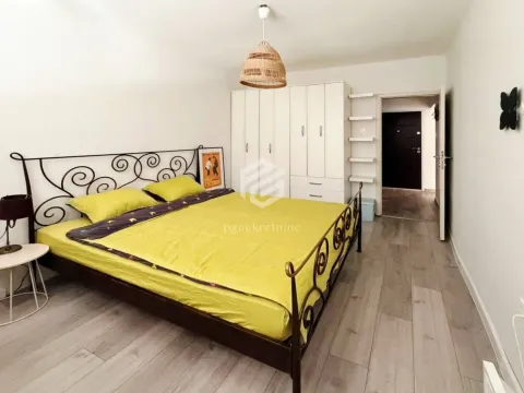 Izdavanje, jednosoban stan, 60m², Blok 5, Podgorica - image 6