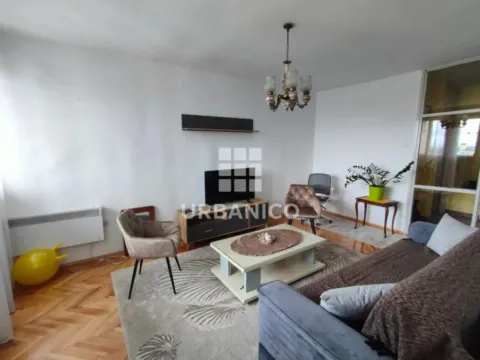 Izdavanje, dvosoban stan, 70m², Gintaš, Podgorica
