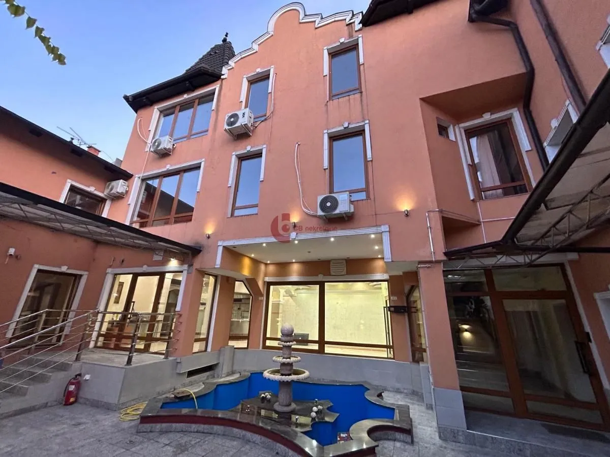 Sale, office space, 1400m², Centar, Subotica