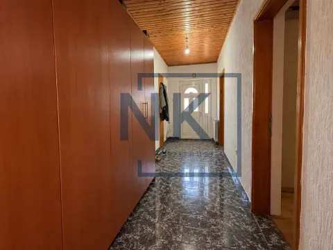 Izdavanje, dvosoban stan, 72m², Kruševac, Podgorica - image 7
