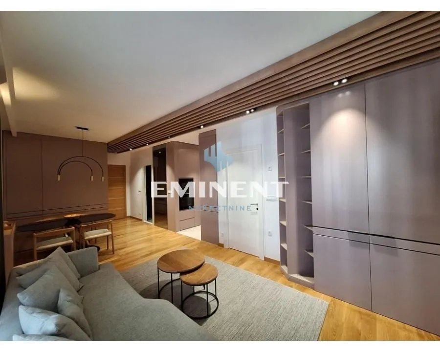 Sale, three bedroom apartment, 75m², Novi Beograd Blok 65, Novi Beograd Sve Podlokacije