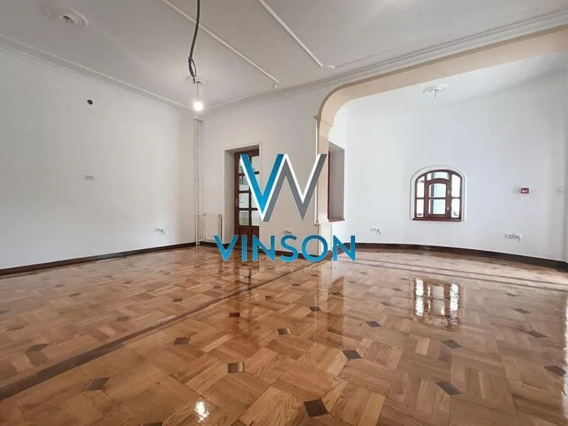 Rent, office space, 950m², Adamovićevo Naselje, Novi Sad Sve Podlokacije