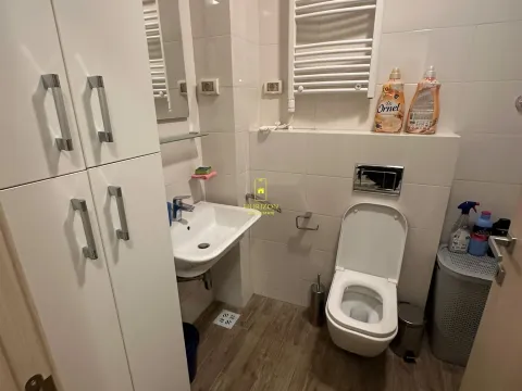 Izdavanje, dvosoban stan, 75m², City Kvart, Podgorica - image 7