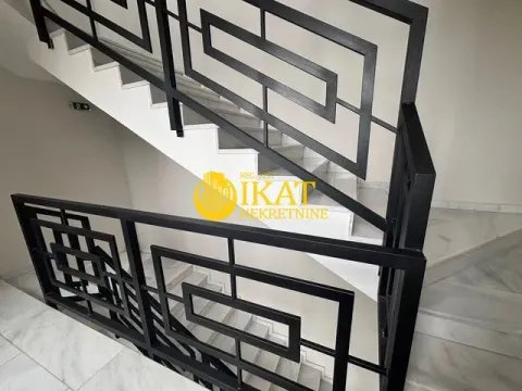 Sale, one bedroom apartment, 48m², Vračar Sve Podlokacije, Beograd - image 17