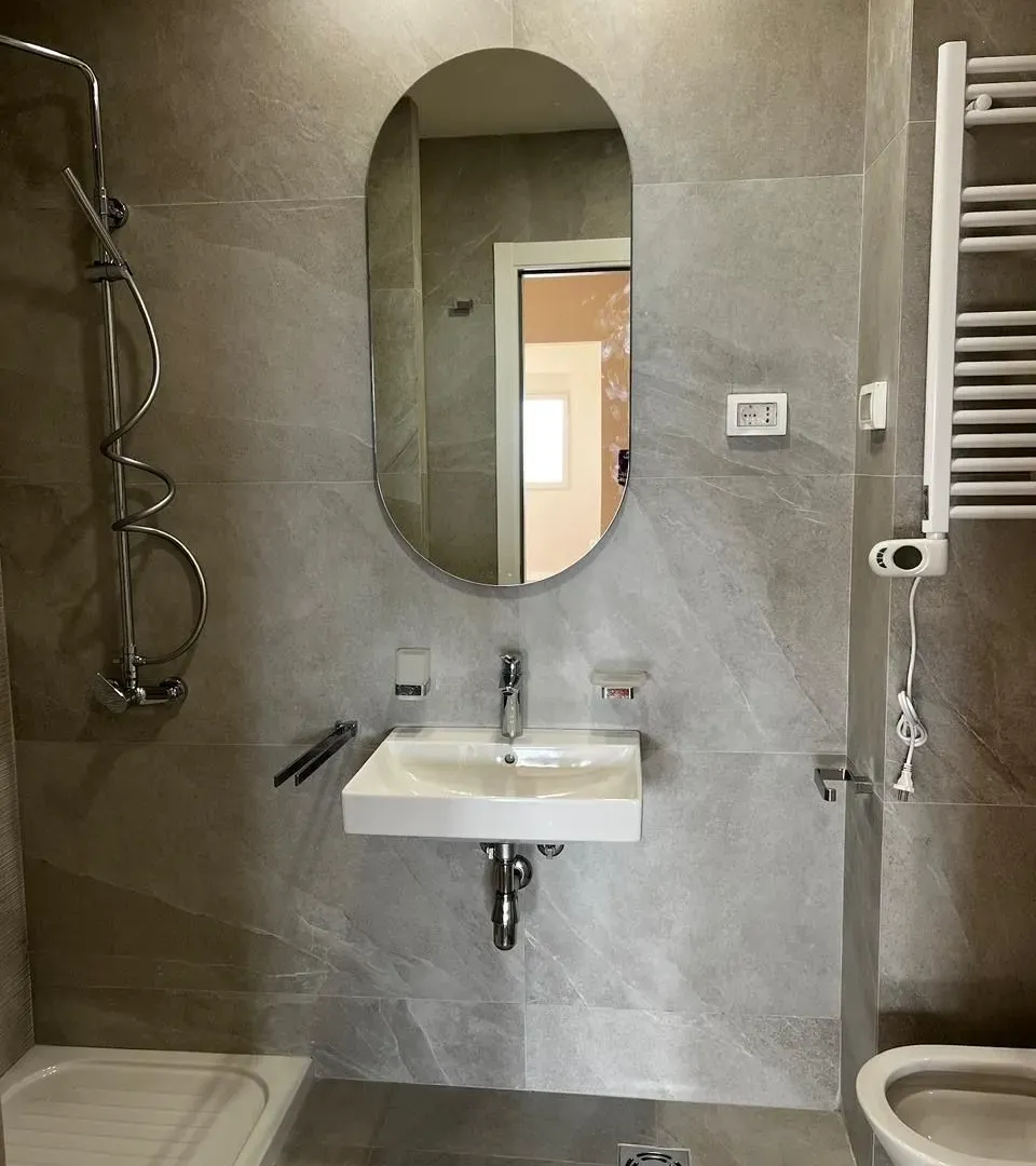 Izdavanje, dvosoban stan, 71m², Central Point, Podgorica