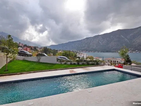 Sale, one bedroom apartment, 52m², Dobrota, Kotor - image 20