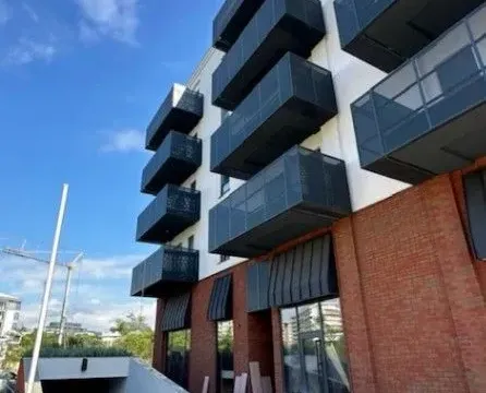 Rent, one bedroom apartment, 53m², Krivi Most, Podgorica - image 10