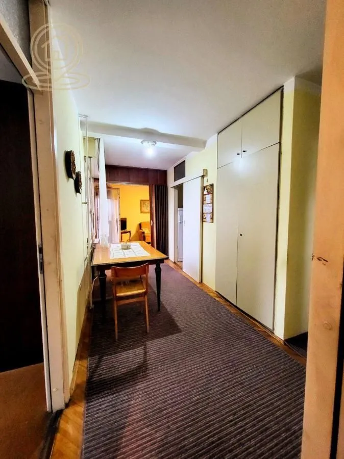 Prodaja, trosoban stan, 89m², Medijana, Niš