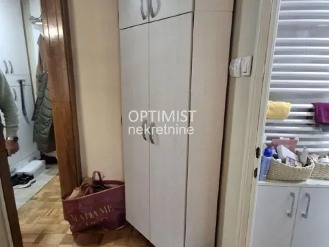 Sale, two bedroom apartment, 69m², Retenzija, Beograd - image 6