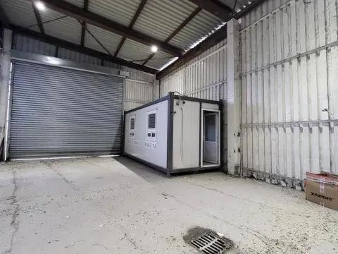 Rent, office space, 1600m², Crveni Krst, Niš - image 4