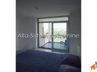 Izdavanje, kuća, 560m², Veliki Mokri Lug, Zvezdara Sve Podlokacije - image 11