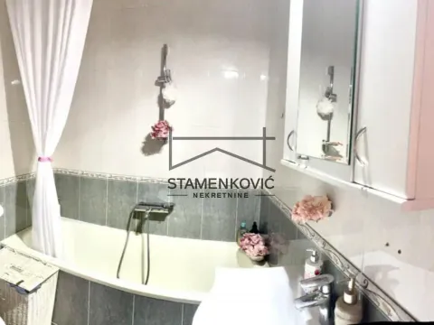 Prodaja, trosoban stan, 70m², Rotkvarija, Novi Sad Sve Podlokacije - image 12