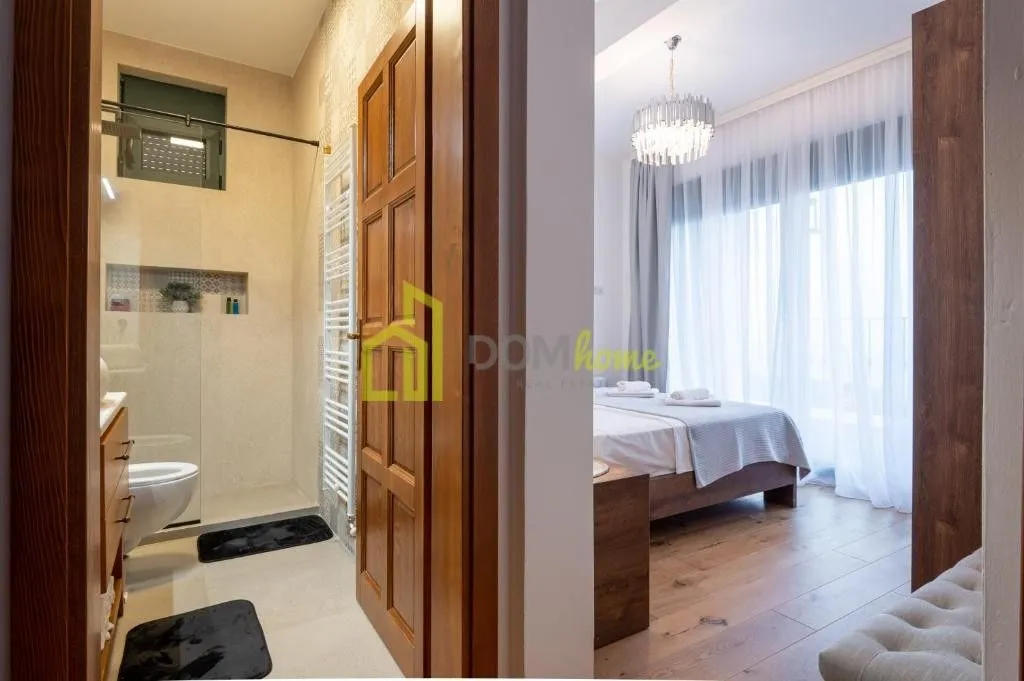 Sale, house, 270m², Bar, Crna Gora