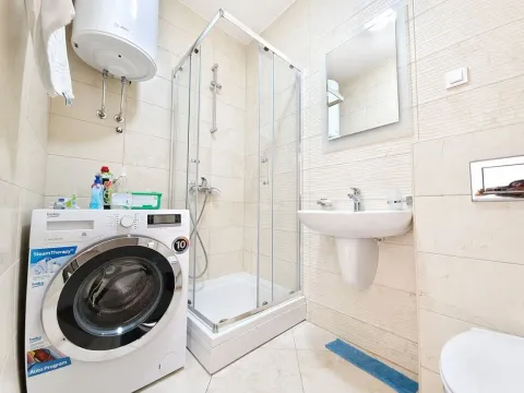 Sale, two bedroom apartment, 58m², Bečići, Budva - image 18