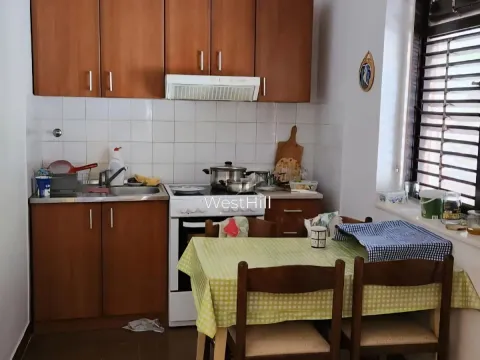 Sale, two bedroom apartment, 73m², Njivice, Herceg Novi - image 11