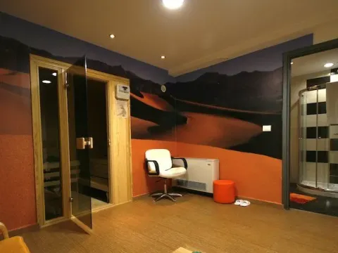 Sale, office space, 327m², Blok 5, Podgorica - image 12