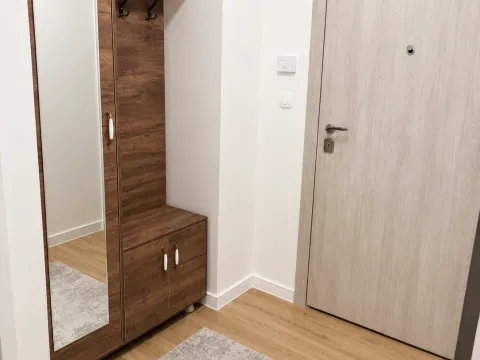 Rent, two bedroom apartment, 60m², Pobrežje, Podgorica - image 4