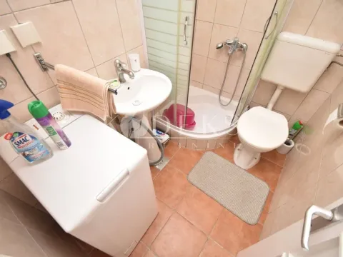 Izdavanje, jednosoban stan, 37m², Centar, Podgorica - image 10