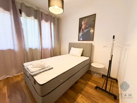 Izdavanje, trosoban stan, 95m², Tuški Put, Podgorica - image 12