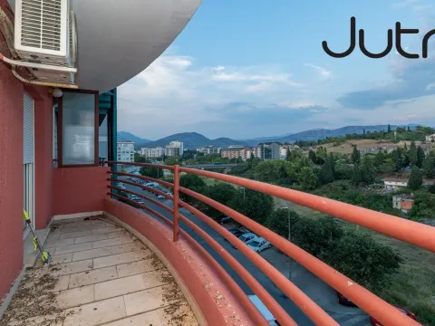 Prodaja, četvorosoban stan, 133m², Momišići, Podgorica - image 27