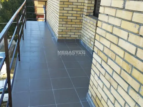 Prodaja, kuća, 359m², Pančevo, Srbija - image 4