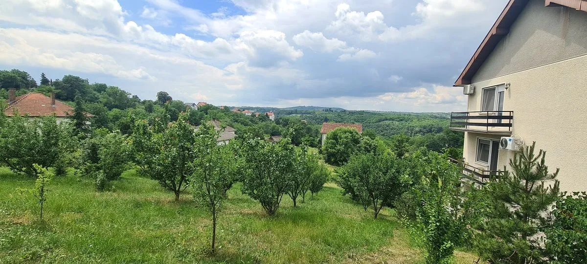 Sale, house, 311m², Voždovac Sve Podlokacije, Beograd