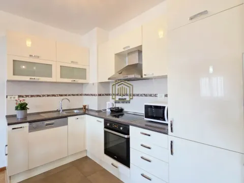 Prodaja, jednosoban stan, 51m², City Kvart, Podgorica - image 3