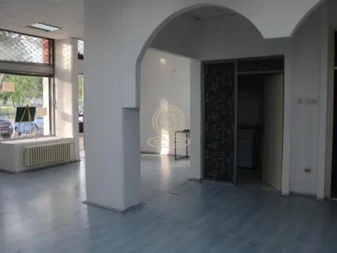 Rent, office space, 93m², Centar, Kragujevac - image 3