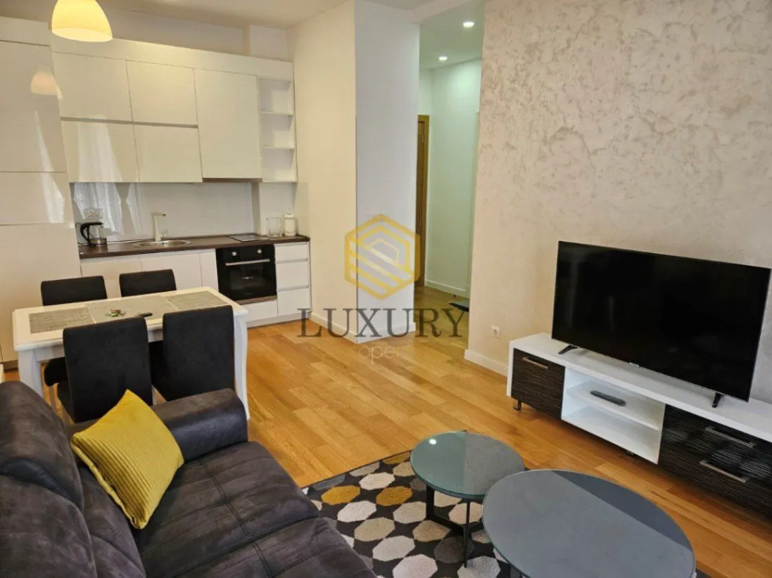 Rent, one bedroom apartment, 40m², City Kvart, Podgorica