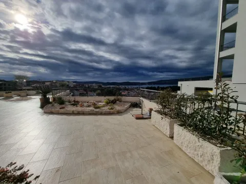 Sale, three bedroom apartment, 116m², Mažina, Tivat - image 9