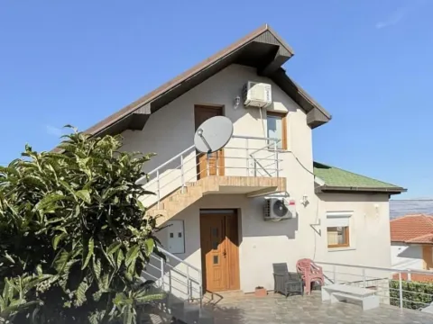 Izdavanje, stan, 115m², Zabjelo, Podgorica - image 2