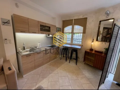 Rent, studio apartment, 30m², Stara Varoš, Podgorica - image 6