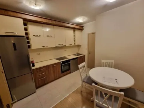 Izdavanje, dvosoban stan, 72m², City Kvart, Podgorica - image 6