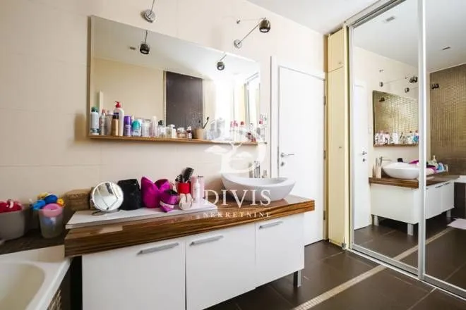 Izdavanje, stan, 153m², Fon (Fon - Bilećka), Voždovac Sve Podlokacije