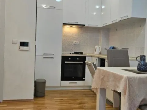Rent, two bedroom apartment, 40m², Podkošljun, Budva - image 11