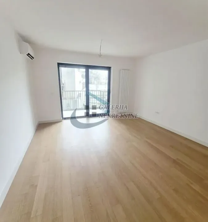 Sale, studio apartment, 39m², Lion, Zvezdara Sve Podlokacije