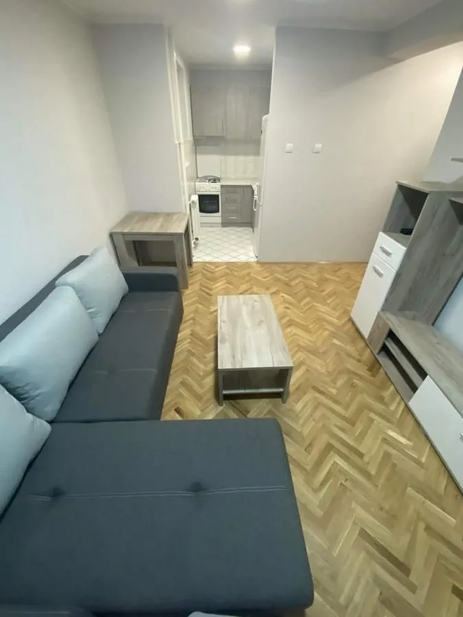 Izdavanje, jednosoban stan, 37m², Podbara, Novi Sad Sve Podlokacije