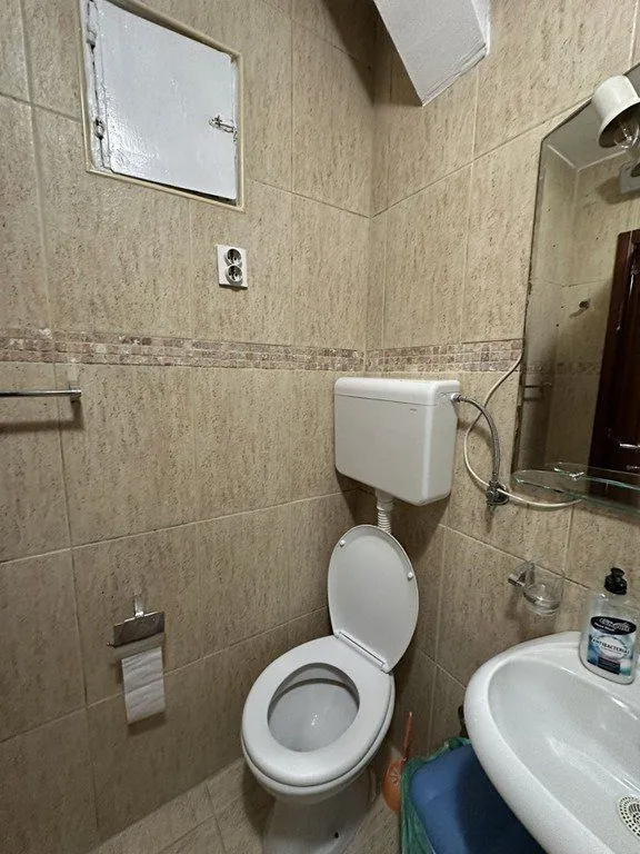 Izdavanje, jednosoban stan, 63m², Preko Morače, Podgorica