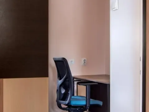 Izdavanje, dvosoban stan, 47m², Centar, Niš - image 13