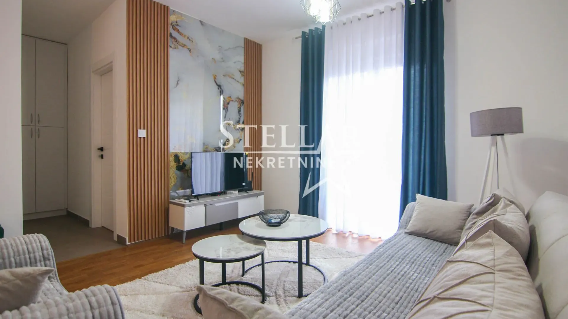 Izdavanje, jednosoban stan, 56m², 1 maj, Podgorica