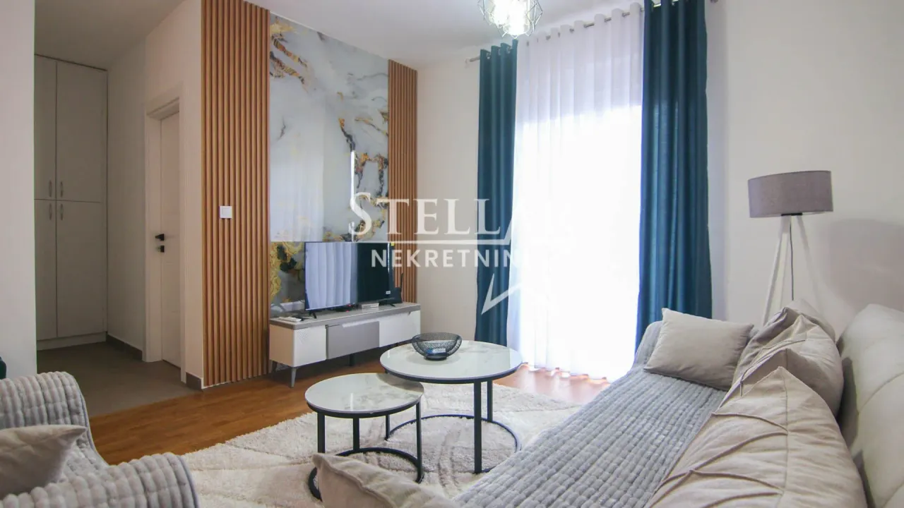 Izdavanje, jednosoban stan, 56m², 1 maj, Podgorica