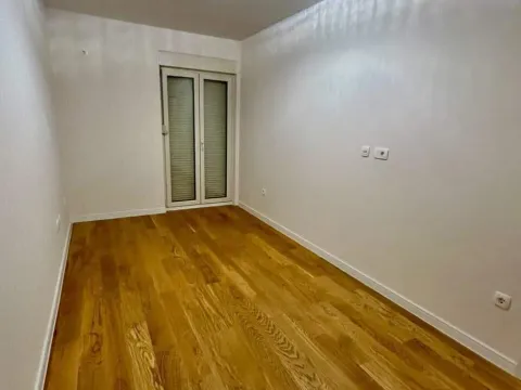 Prodaja, jednosoban stan, 43m², Central Point, Podgorica - image 6