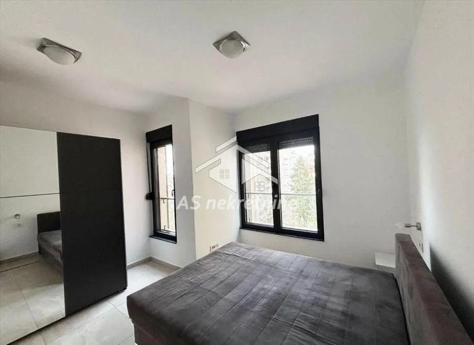 Rent, apartment, 55m², Južni Bulevar, Vračar Sve Podlokacije